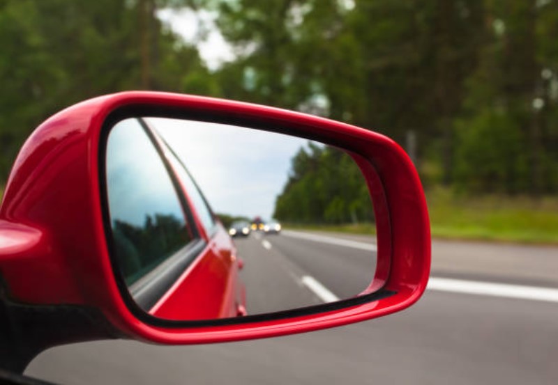 Autospiegel sind die beste Autoteile für die Sicherheit